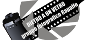 Dietro A Un Vetro